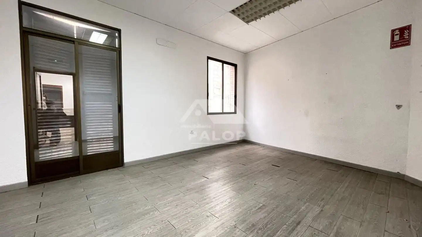 Local comercial en alquiler en Carcaixent, imagen 2