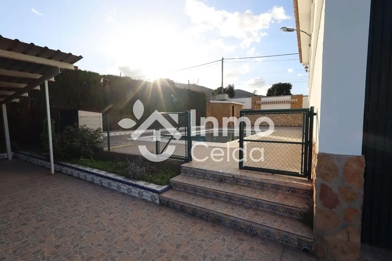 Vista exterior de Casa o chalet en venta en Chiva con Aire acondicionado, Calefacción y Jardín privado