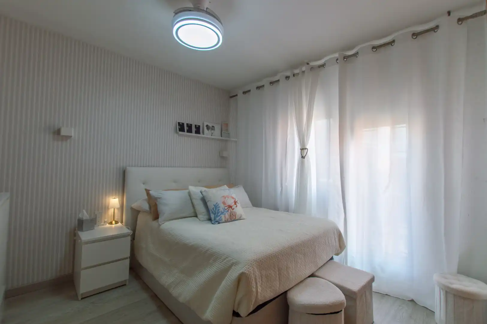 Habitación de Casa adosada en venta en Alcalá de Henares con Aire acondicionado, Calefacción y Terraza