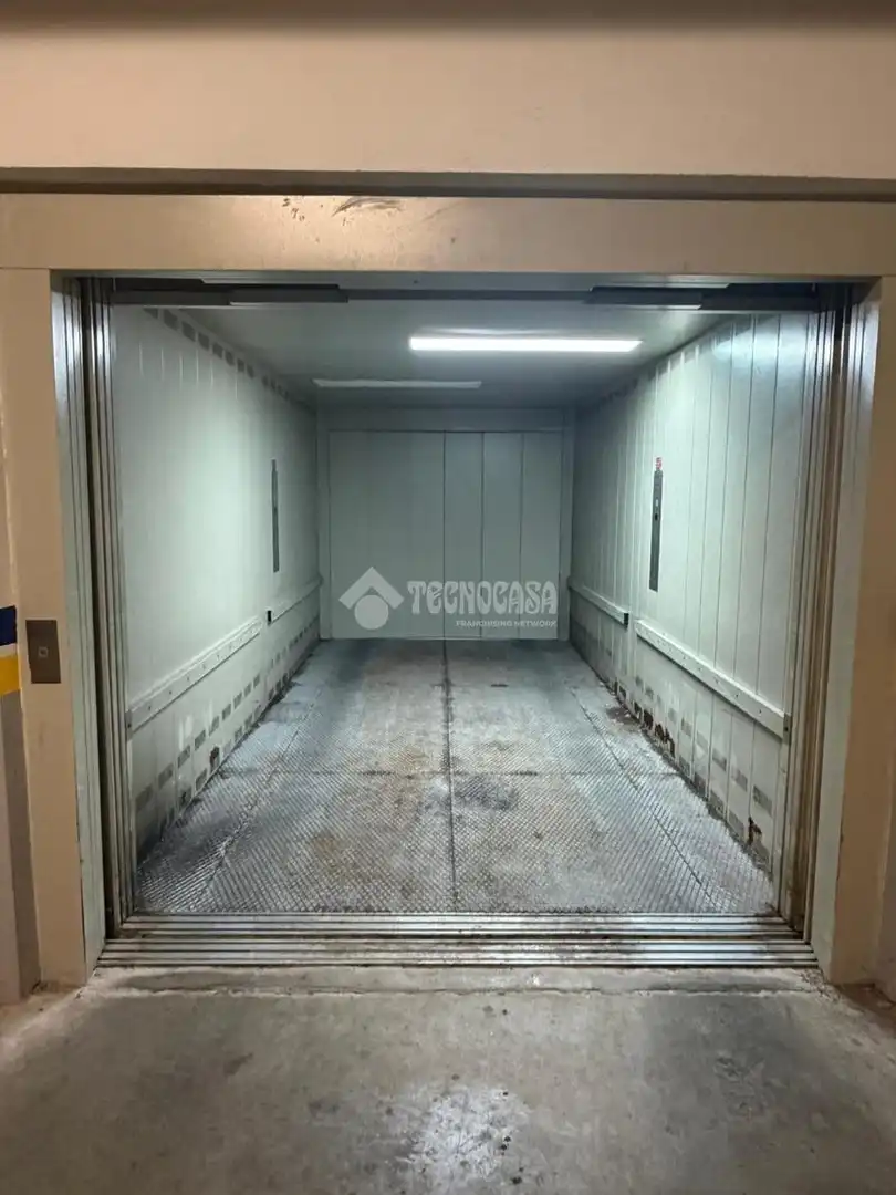 Garage zum Verkauf in Valladolid