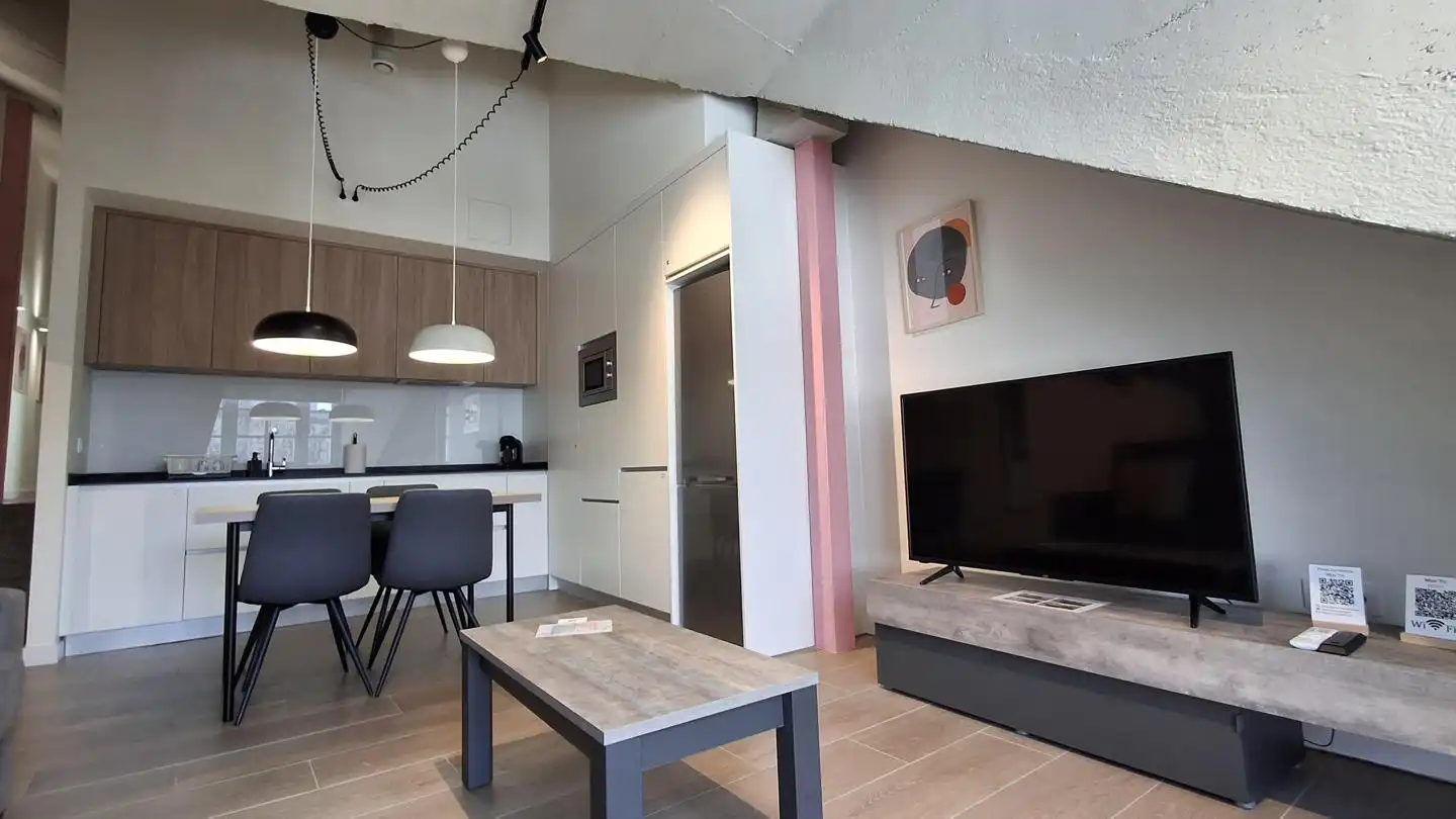 Wohnzimmer von Wohnung zur Miete in A Coruña Capital  mit Klimaanlage und Möbliert