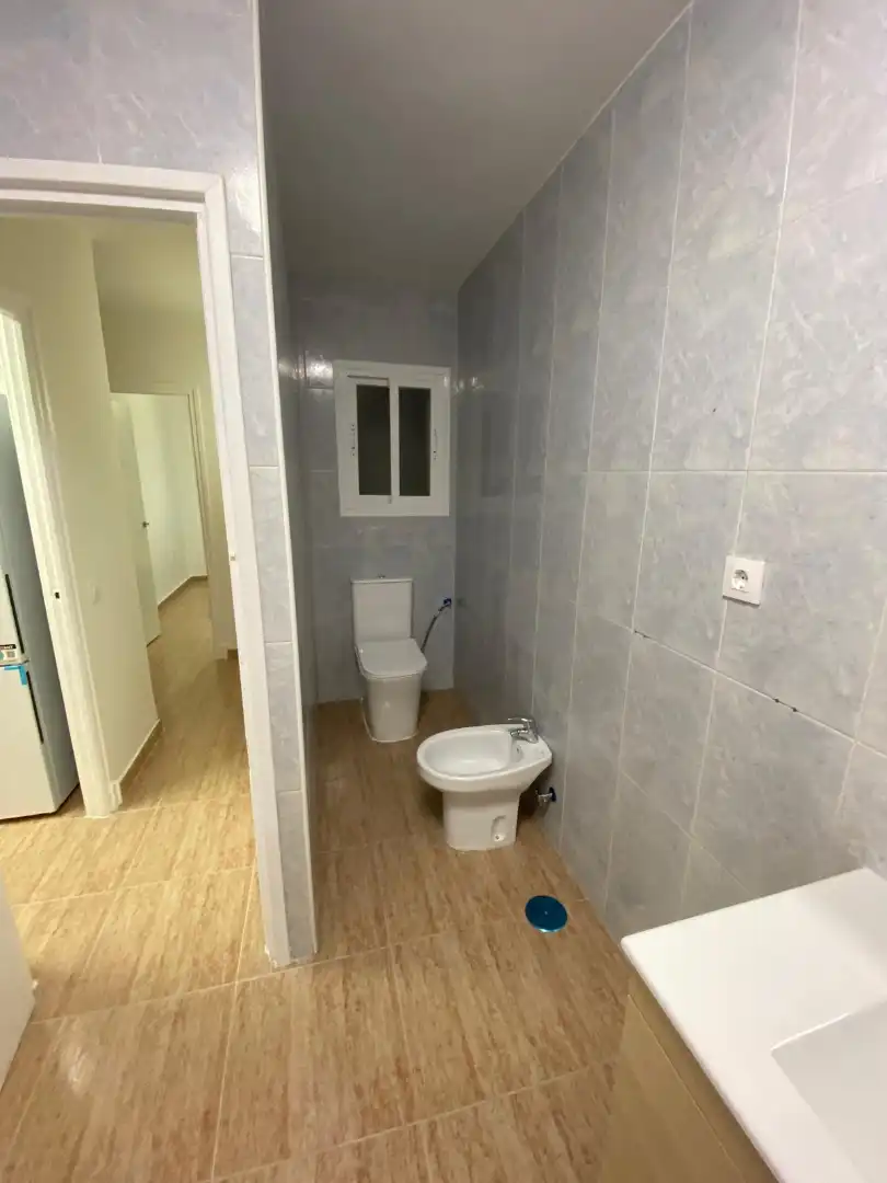 Baño de Piso en venta en Talavera de la Reina con Aire acondicionado, Calefacción y Amueblado