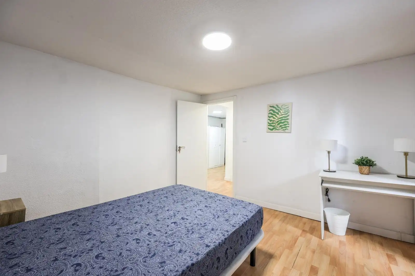 Habitación de Piso en venta en Madrid con Calefacción y Amueblado