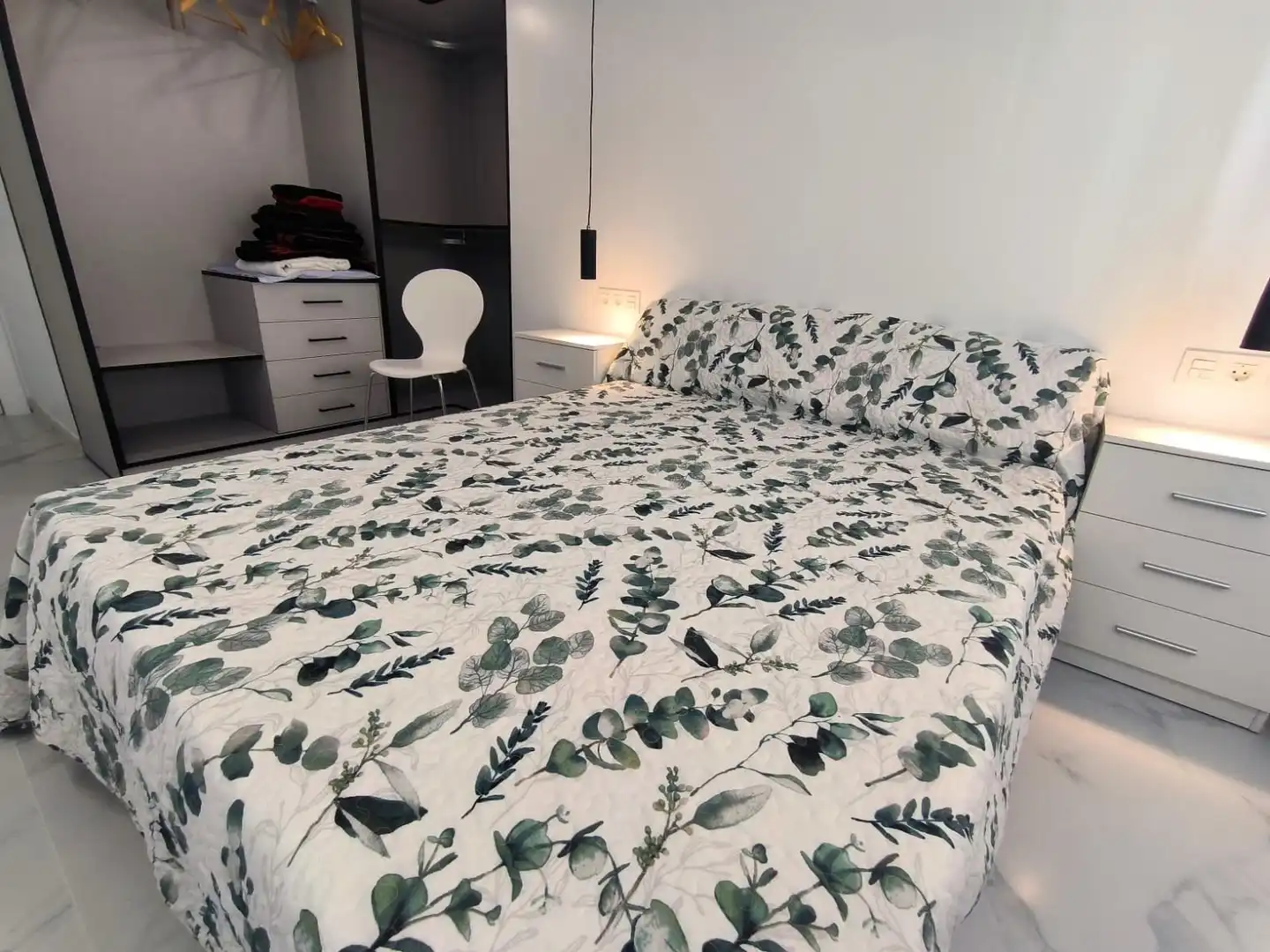 Bedroom of Flat for sale in Benidorm  with Air Conditioner, Heating and Furnished