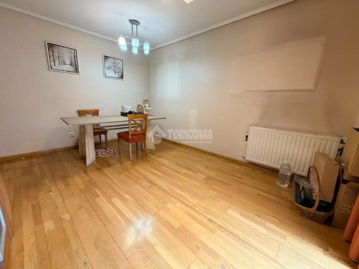 Flat with terrace for sale in CALLE SAN ROMUALDO, imagen 3