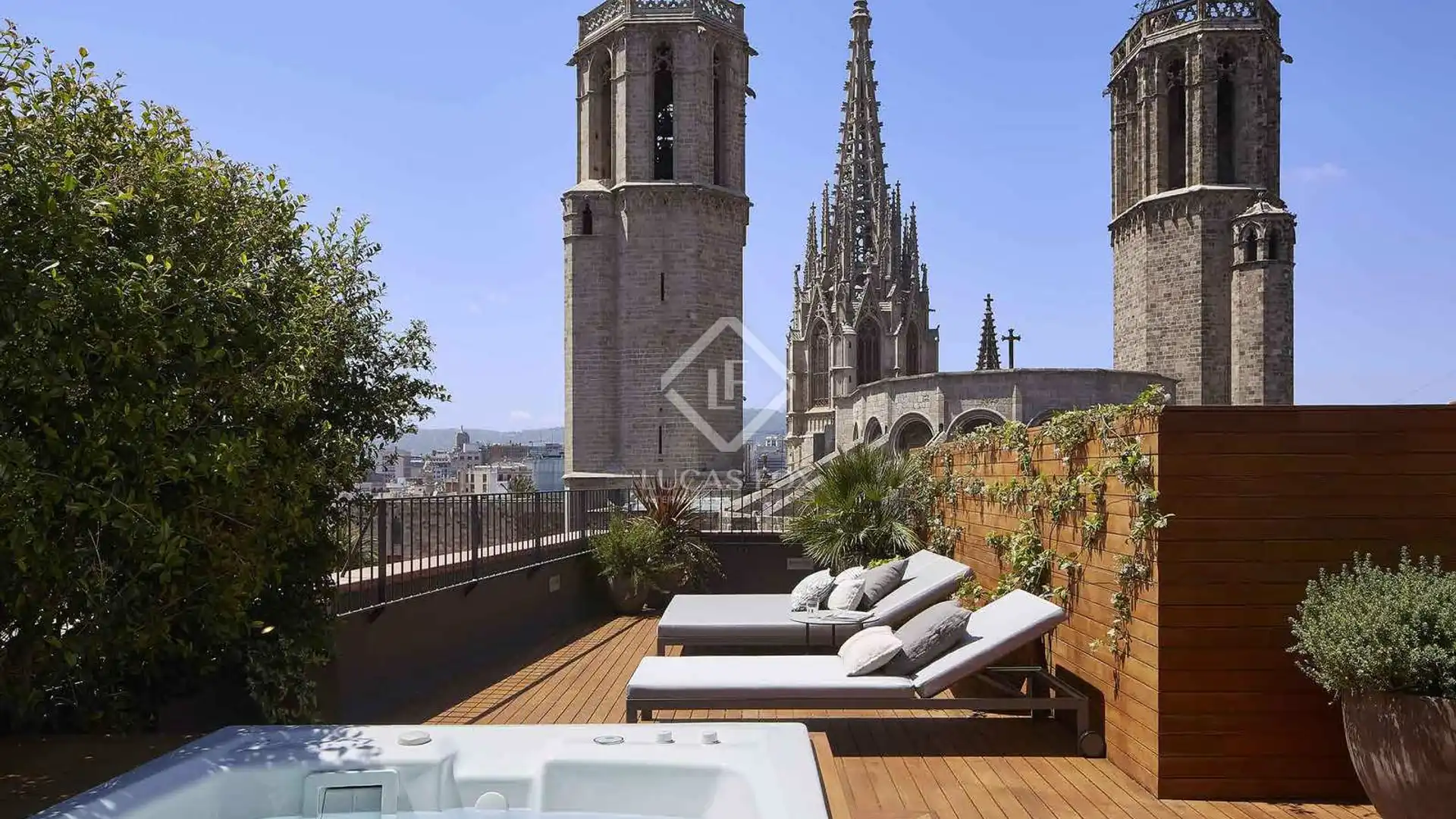 Àtic de lloguer a Barri Gòtic