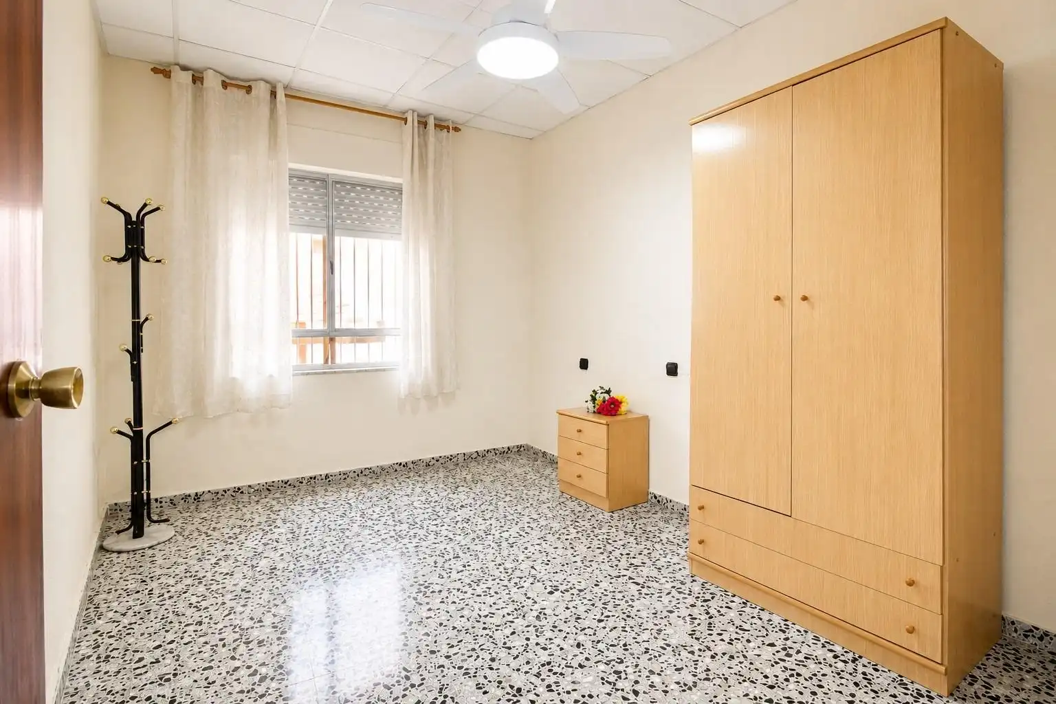 Habitación de Piso en venta en Murcia con Aire acondicionado, Calefacción y Terraza
