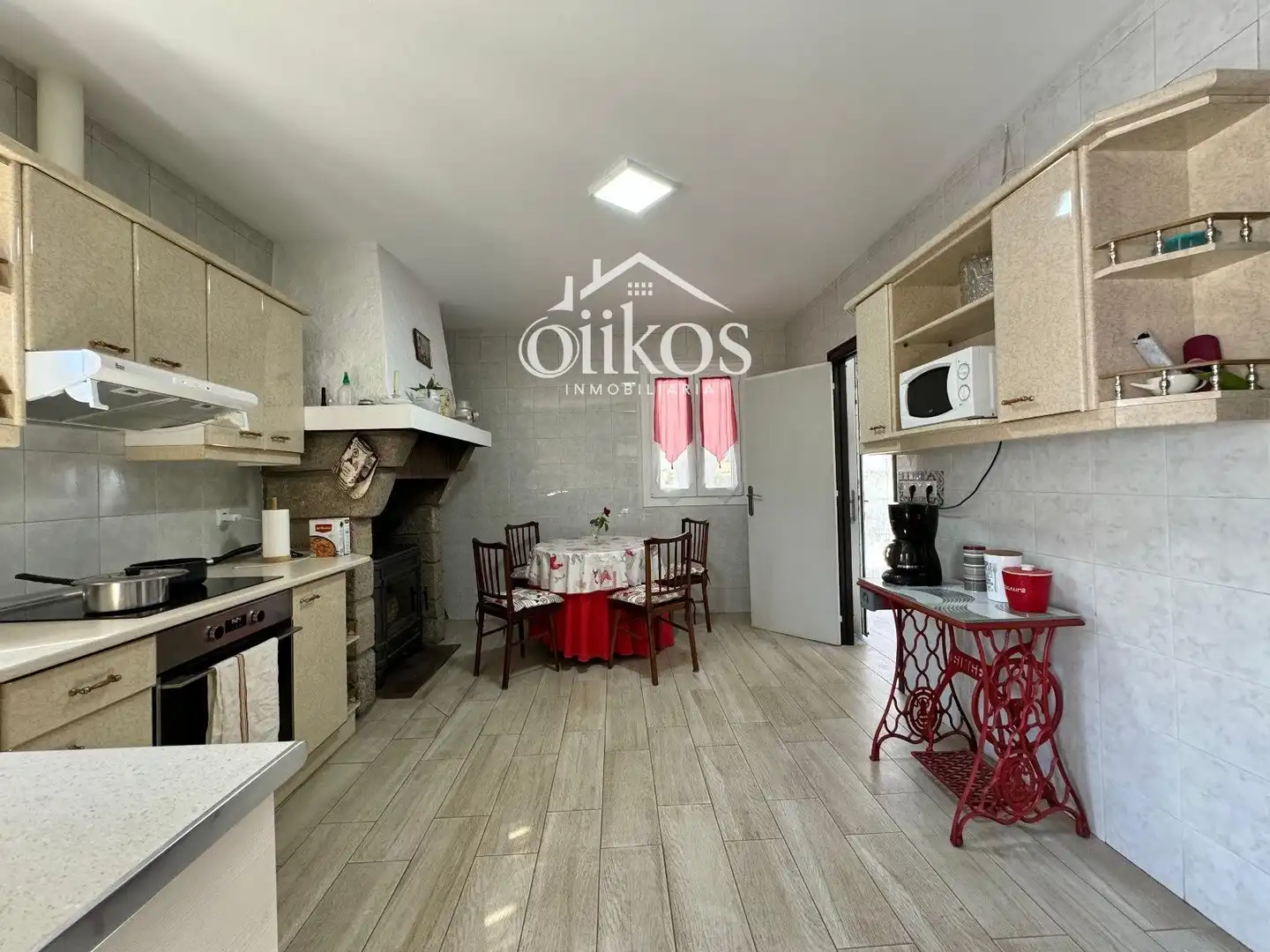 Kitchen of Houses for sale in San Felices de los Gallegos  with Heating, Parquet flooring and Swimming Pool