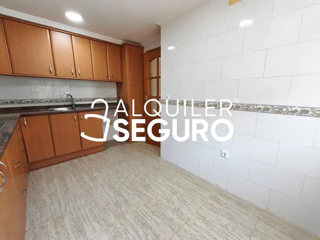 Chalet con piscina en alquiler en Alcalde Ramón Orts Galán, imagen 15