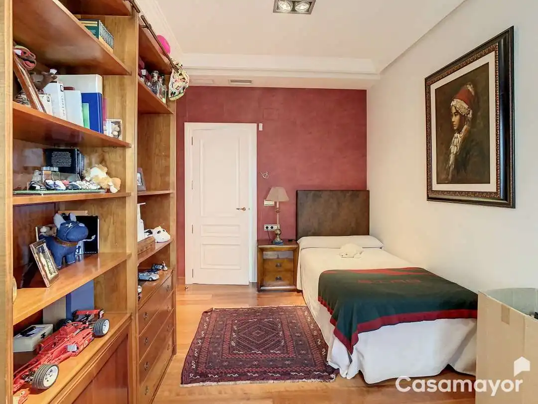 Habitación de Casa o chalet en venta en Mutxamel con Aire acondicionado, Calefacción y Jardín privado