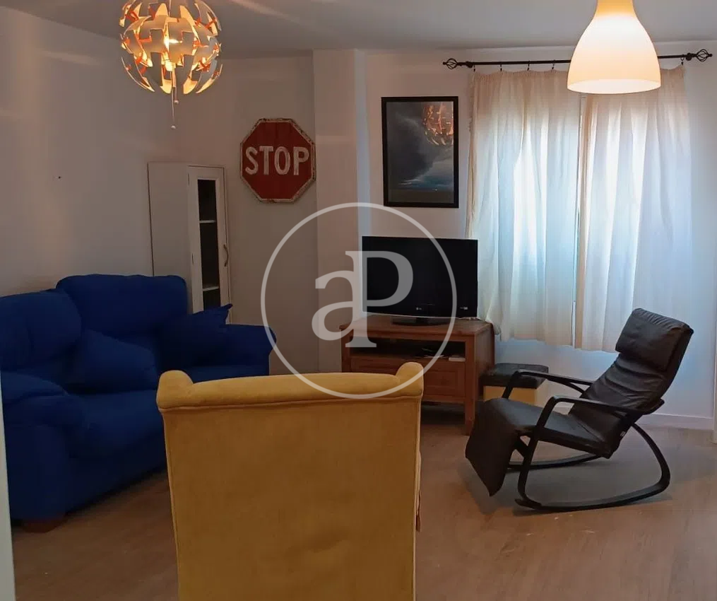 Sala de estar de Piso de alquiler en  Valencia Capital con Aire acondicionado, Calefacción y Amueblado