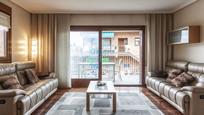 Sala d'estar de Dúplex en venda en Oiartzun amb Terrassa i Piscina