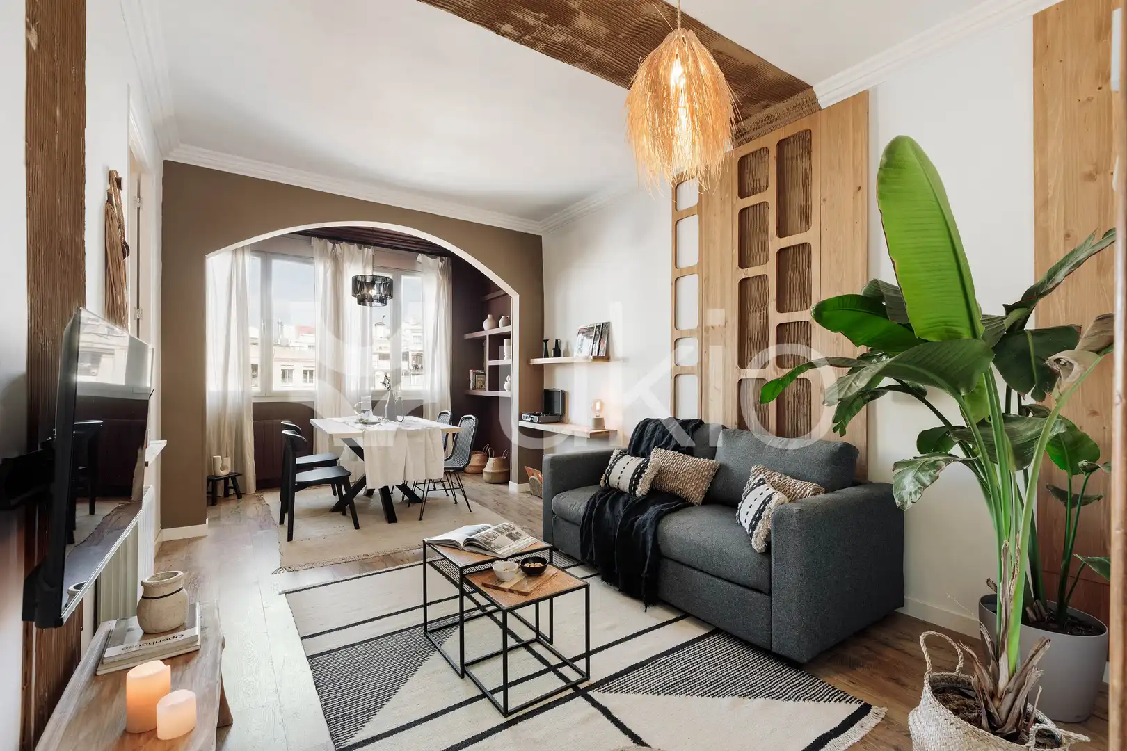 Apartamento con terraza en alquiler en Carrer d'Aribau