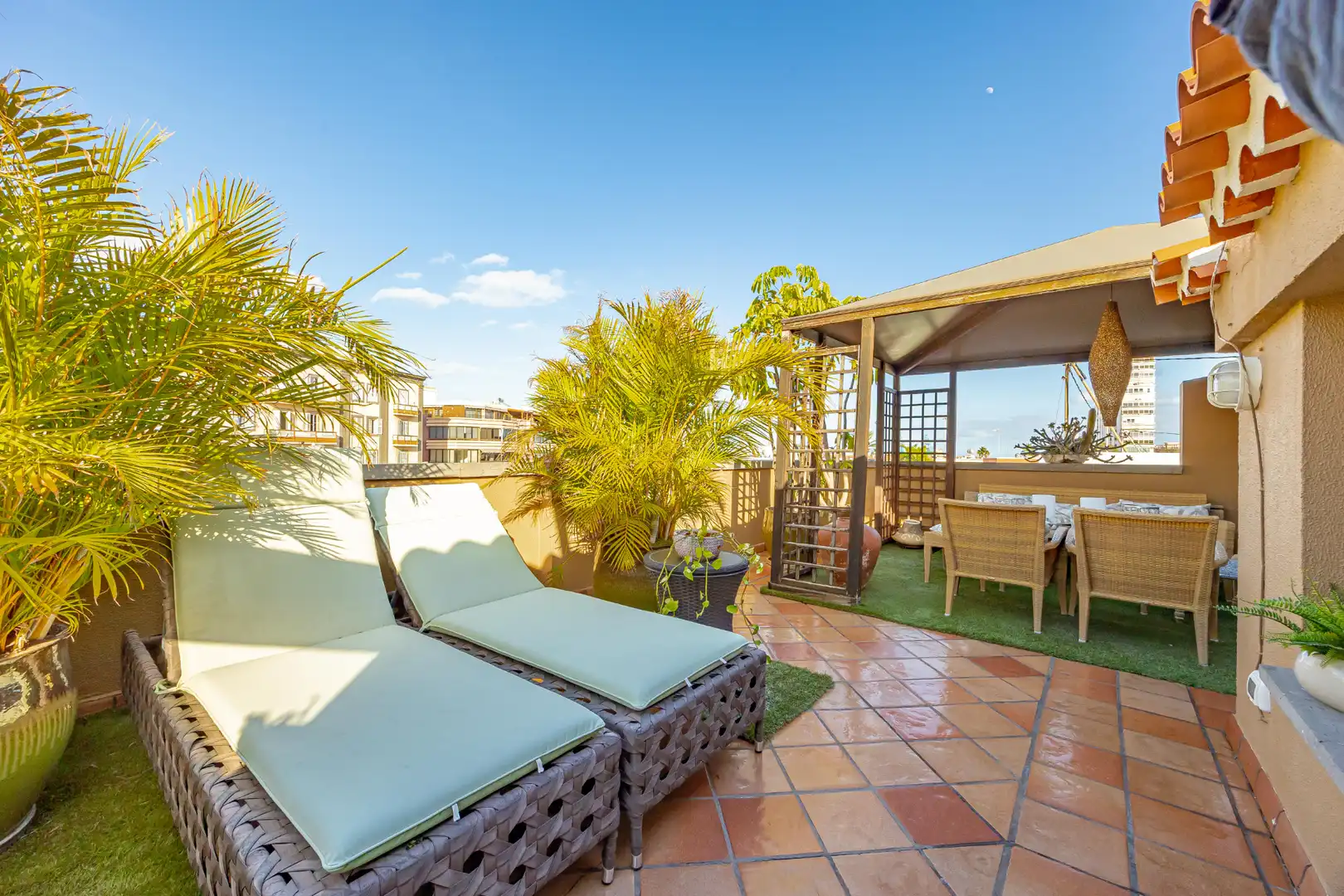 Terrassa de Casa o xalet en venda en Las Palmas de Gran Canaria amb Parquet, Terrassa i Traster