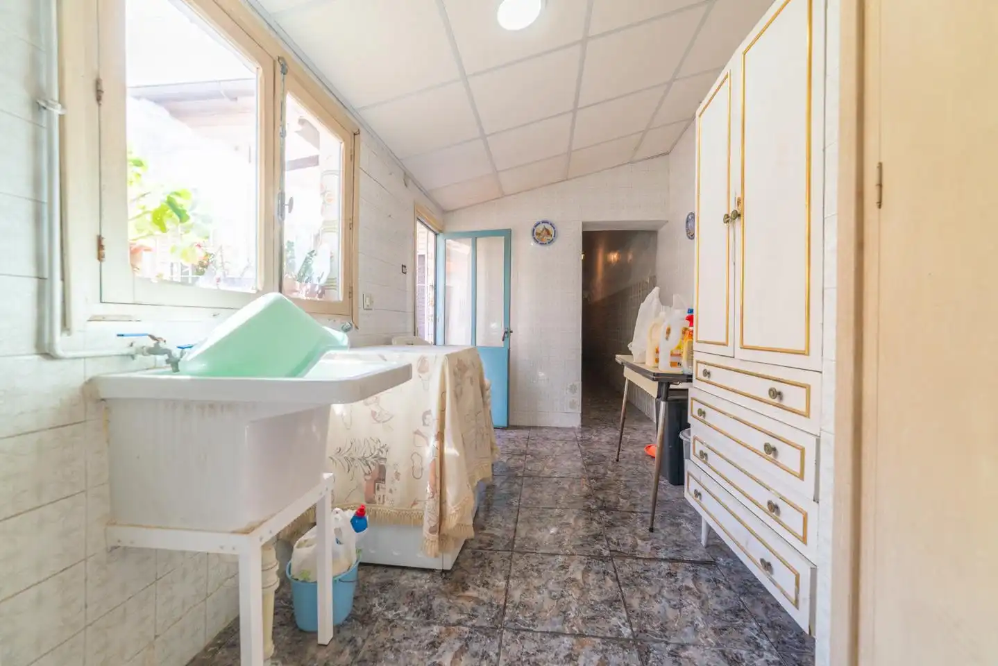 Cuina de Casa o xalet en venda en San Pedro del Pinatar amb Aire condicionat, Jardí privat i Terrassa