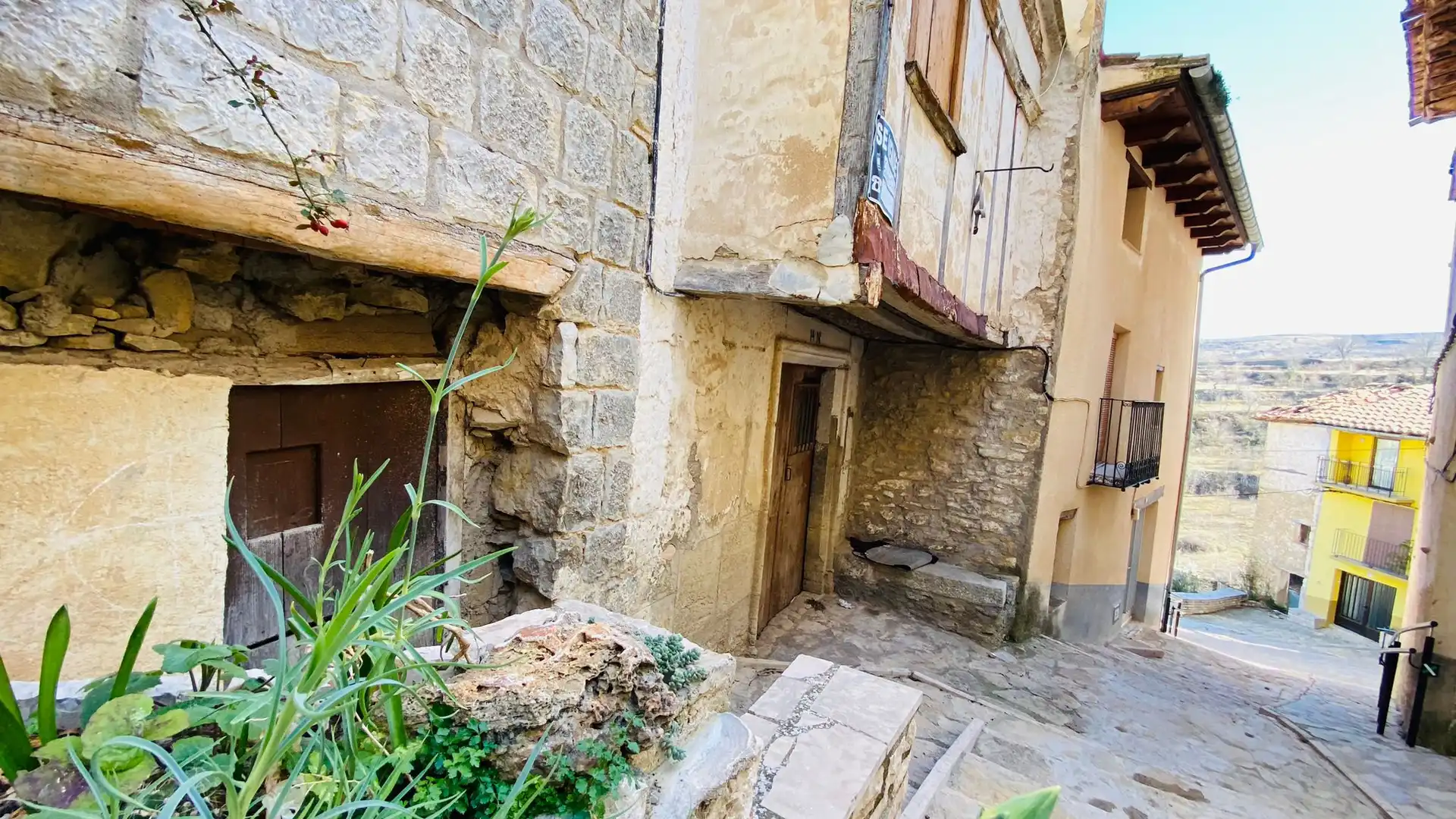 Vista exterior de Casa o xalet en venda en Cinctorres amb Jardí privat i Balcó