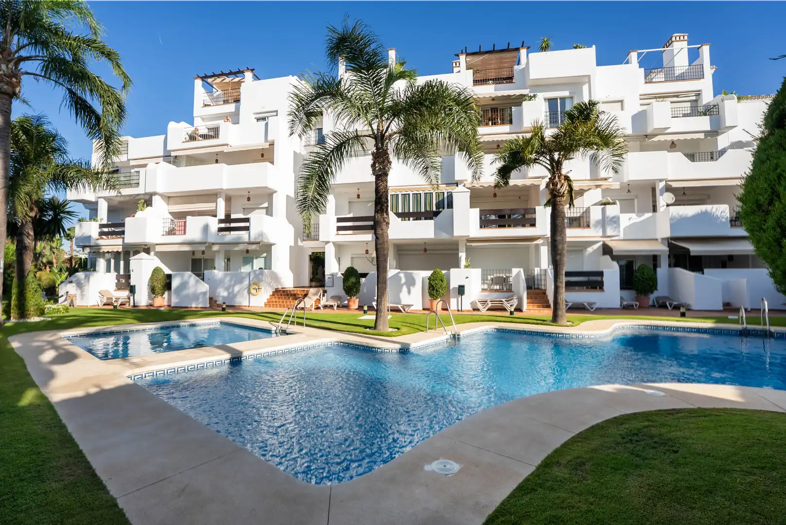 Penthouse with balcony for sale in Nueva Andalucía, imagen 22