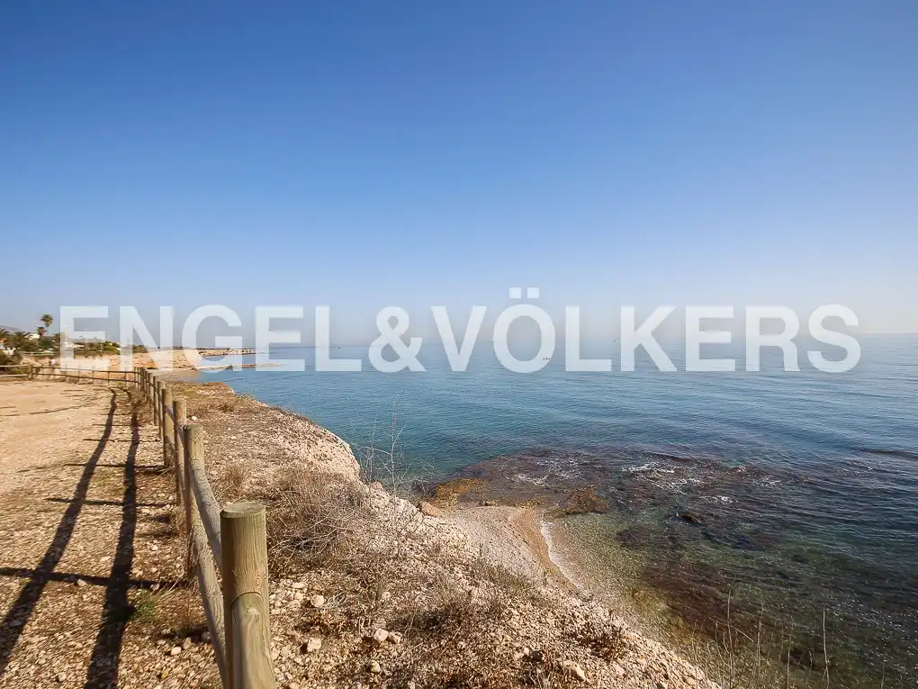 Houses for sale in Vinaròs  with Air Conditioner, Heating and Private garden