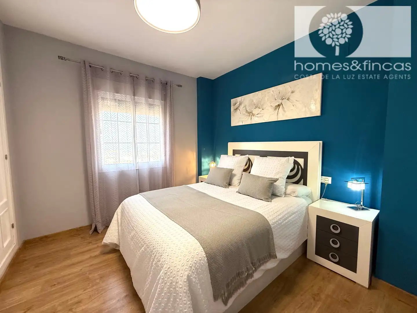 Schlafzimmer von Wohnung zum Verkauf in Ayamonte mit Klimaanlage und Balkon