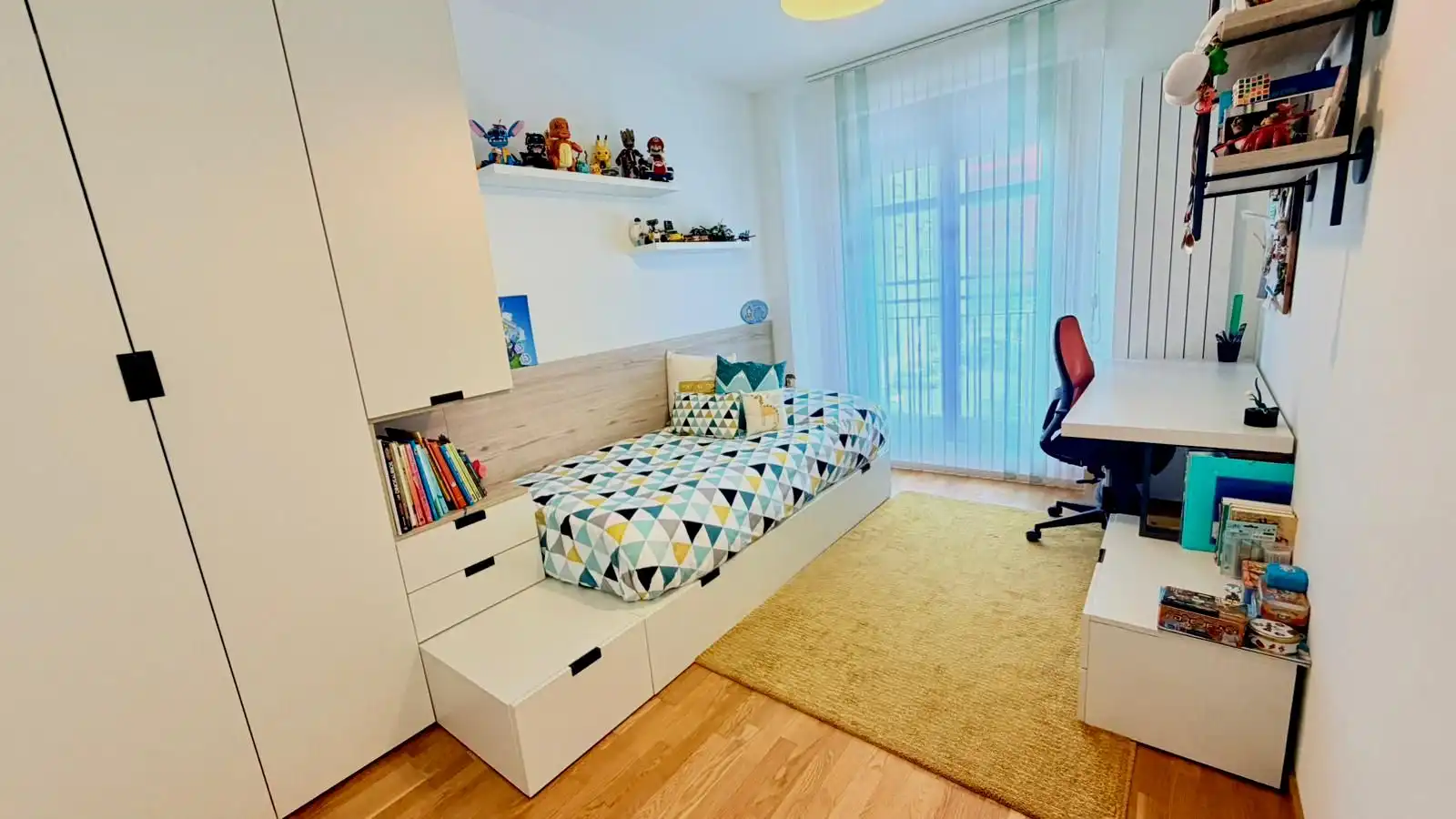 Habitación de Piso en venta en Vitoria - Gasteiz con Calefacción, Trastero y Amueblado