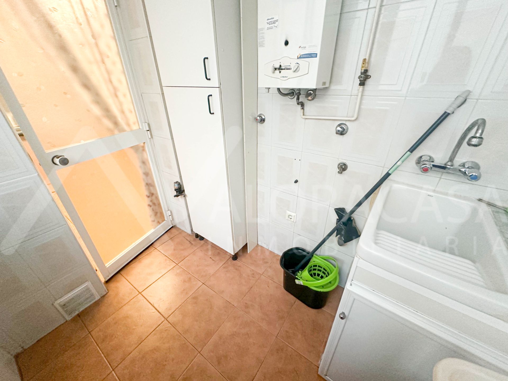 Cuina de Pis en venda en Málaga Capital amb Aire condicionat, Terrassa i Piscina comunitària