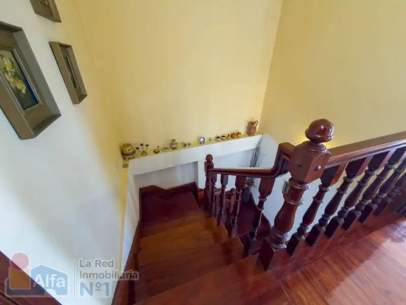 Casa adosada en venda a Salgueira - O Castaño