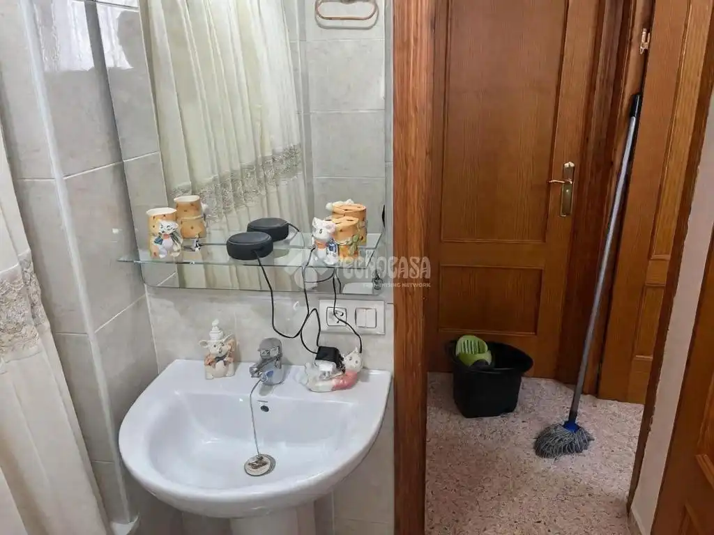 Casa adosada en venta en Centro - Doña Mercedes