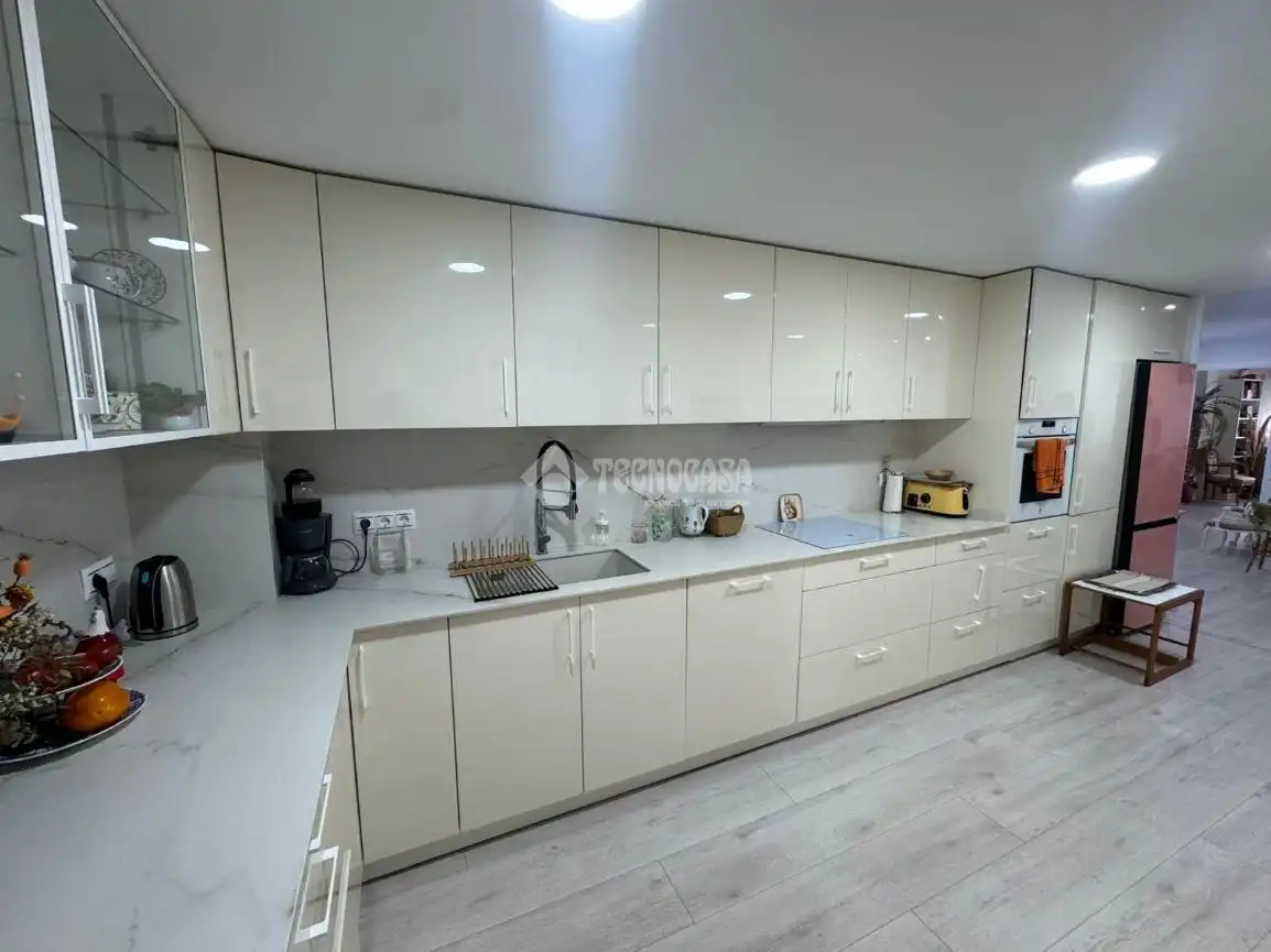 Piso con terraza en venta en L'Olivereta, imagen 4