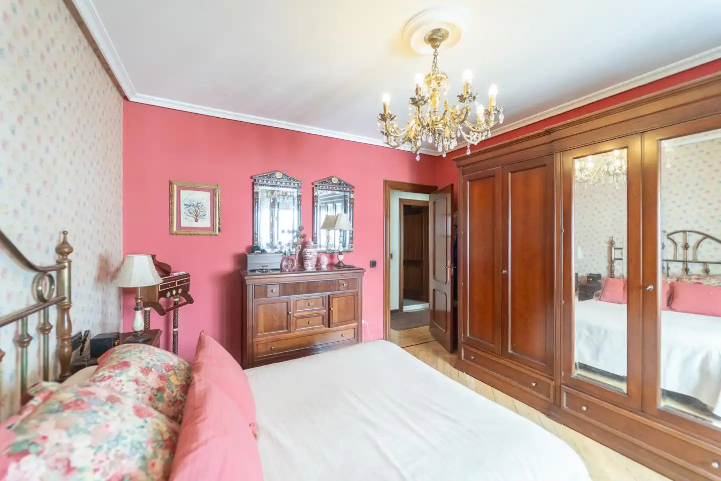 Piso con ascensor en venta en Calle Carreño Miranda, imagen 24