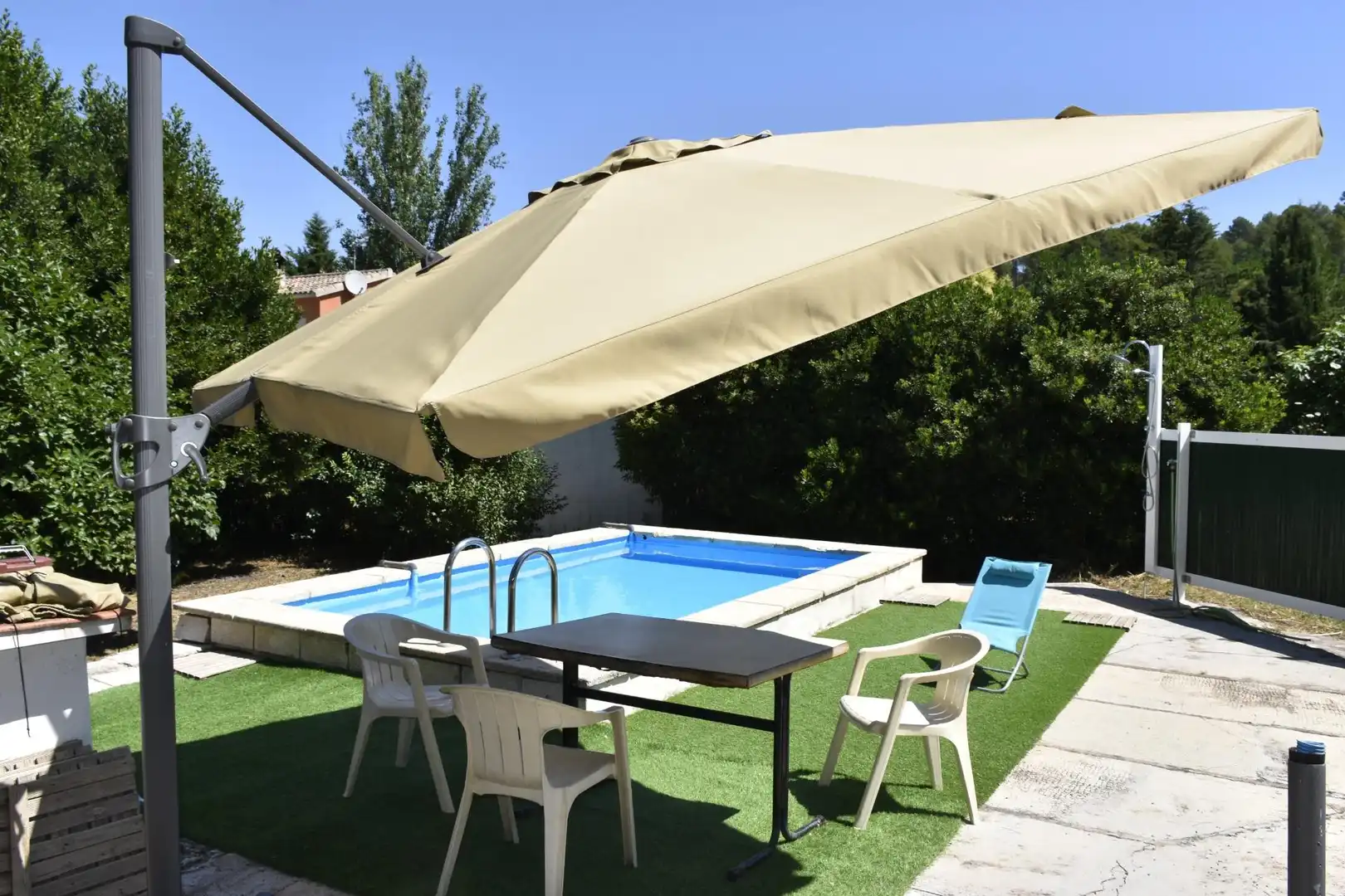 Piscina de Finca rústica en venta en Quatretondeta