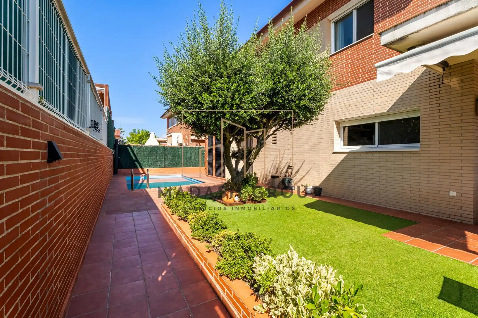 Casa aparellada amb piscina en venda a Carrer PRESIDENT MACIA, imagen 44