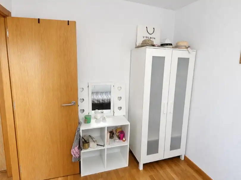 Habitación de Piso de alquiler en Ares con Jardín privado, Parquet y Terraza