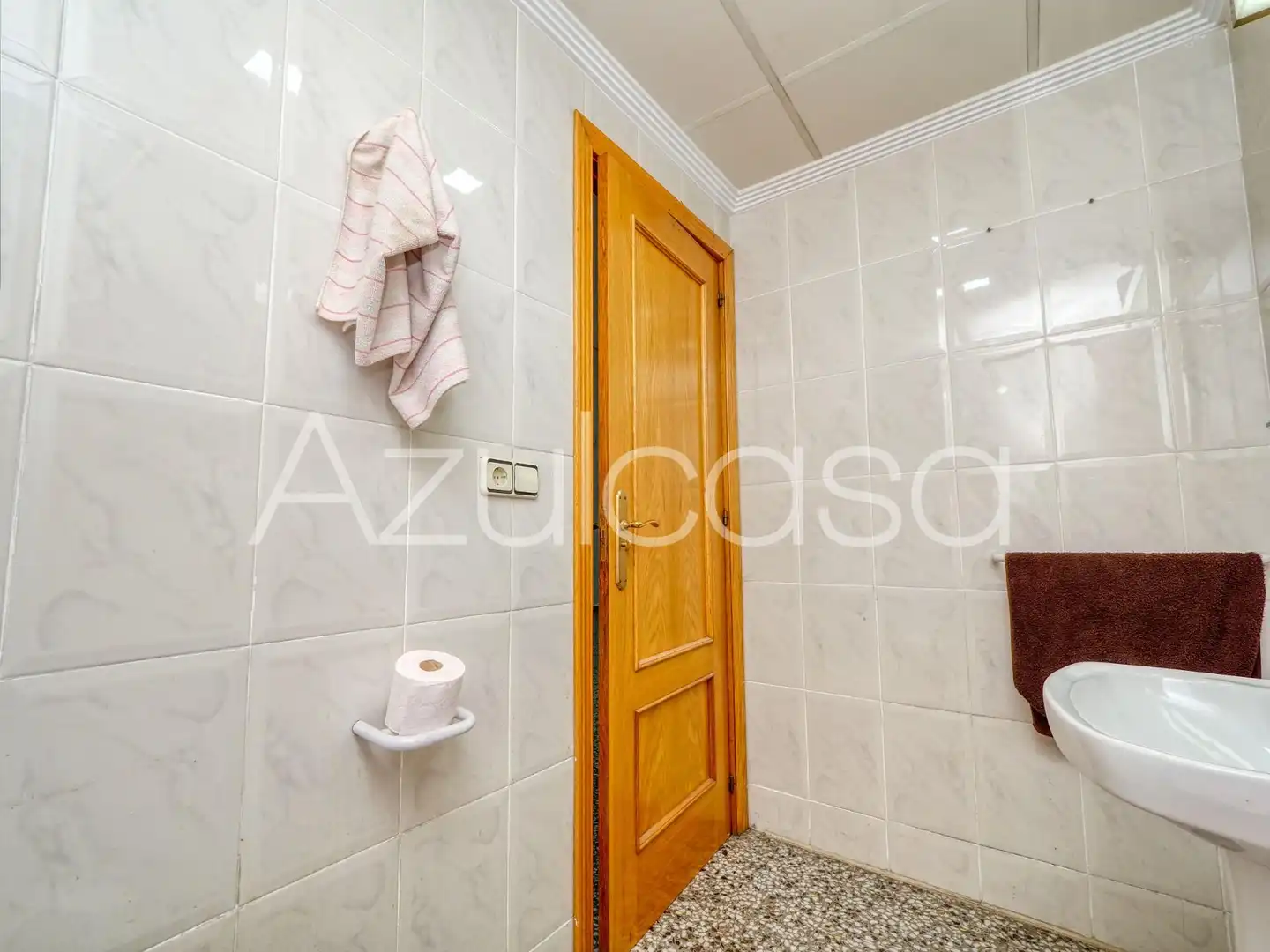 Bathroom of Commercial properties for sale in Alicante / Alacant  with Air Conditioner
