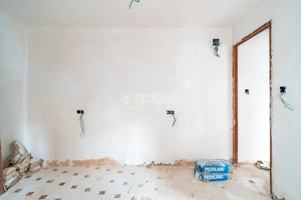 Flat for sale in Granada