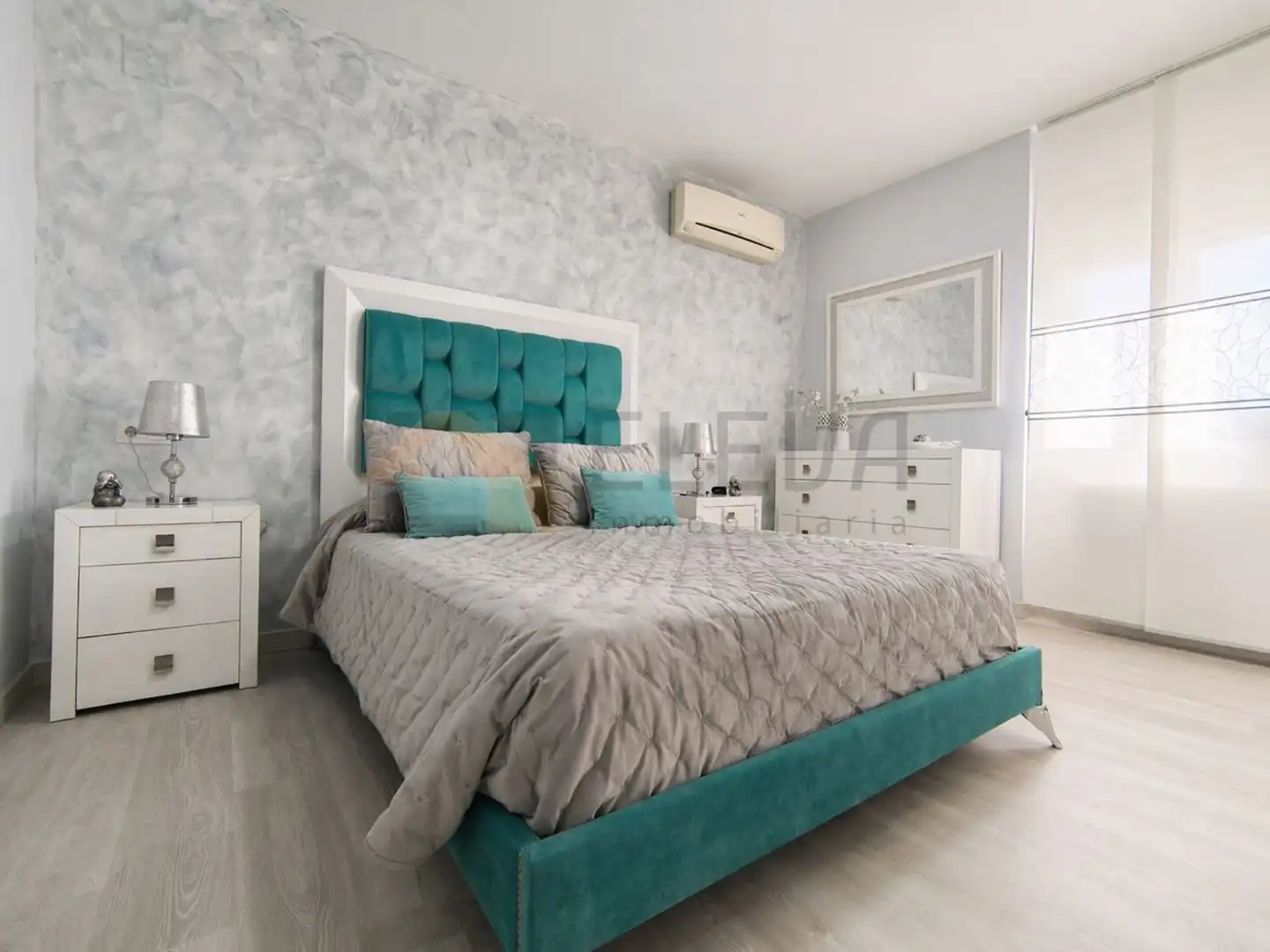 Bedroom of Attic for sale in La Roda  with Heating, Terrace and Storage room