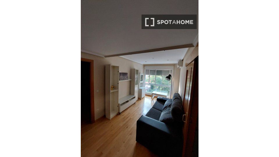 Piso de alquiler en Quintana