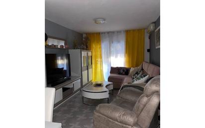 Living room of Flat for sale in Silla  with Air Conditioner, Heating and Furnished
