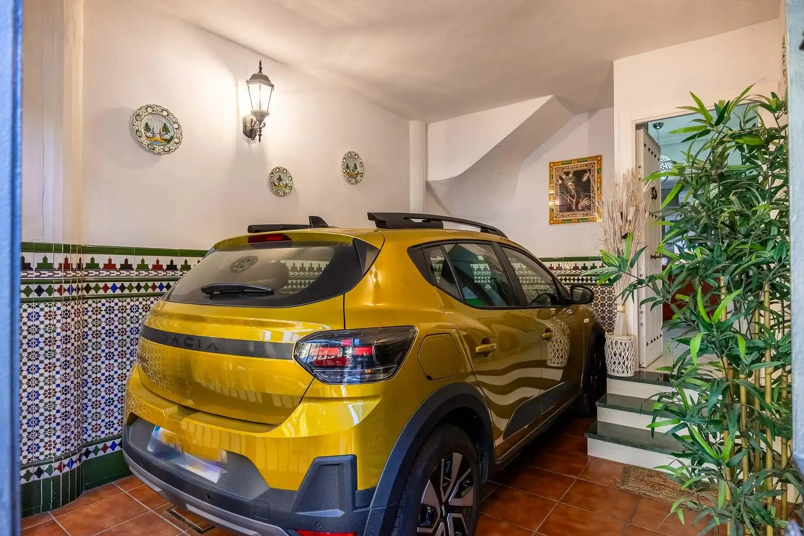 Terraced house with terrace for sale in Avenida de las Villas de Cuba, imagen 8