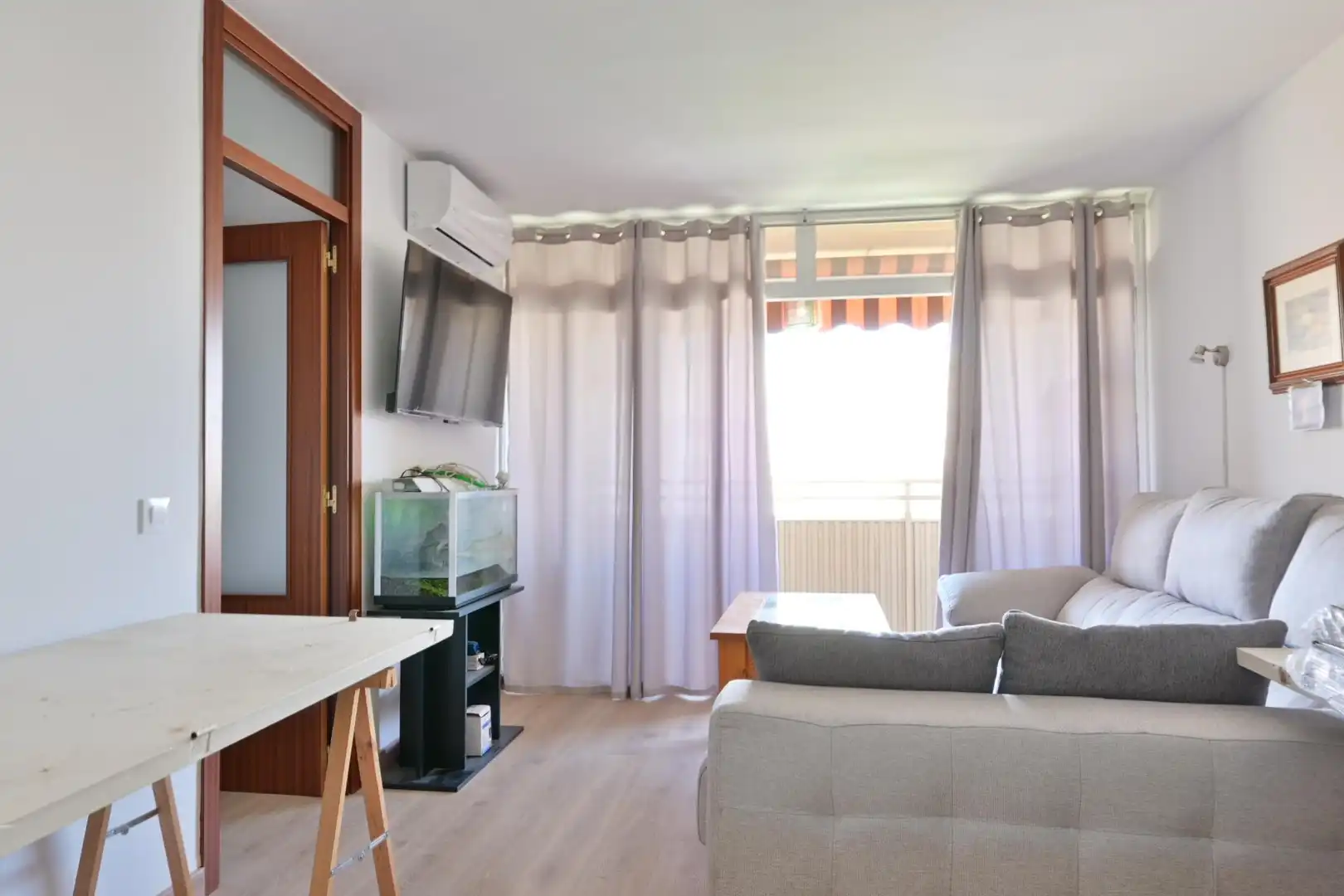 Sala d'estar de Pis en venda en Sevilla amb Aire condicionat, Terrassa i Moblat