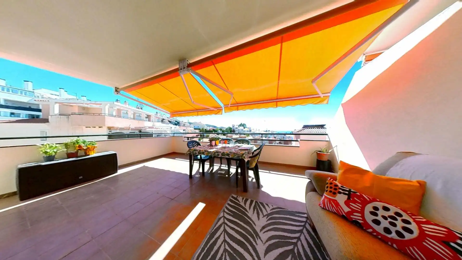 Terrace of Flat for sale in Rincón de la Victoria  with Terrace, Furnished and Community pool