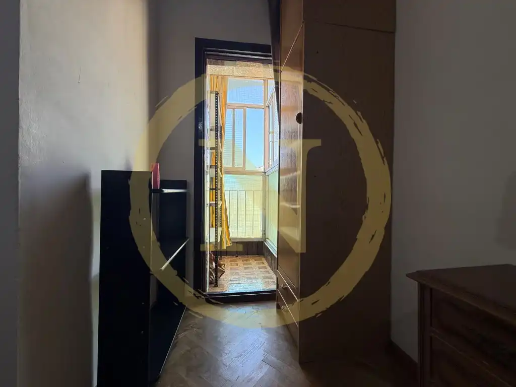 Terraza de Piso en venta en L'Hospitalet de Llobregat con Balcón