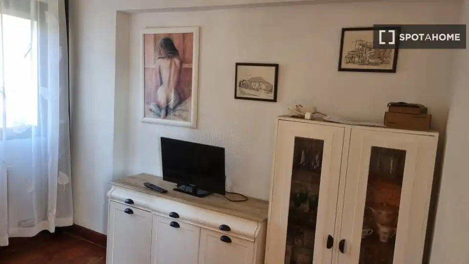 Habitación en Barrio de Uribarri
