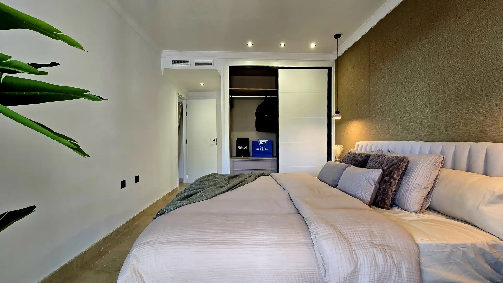 Apartament amb piscina en venda a Benahavís pueblo, imagen 18