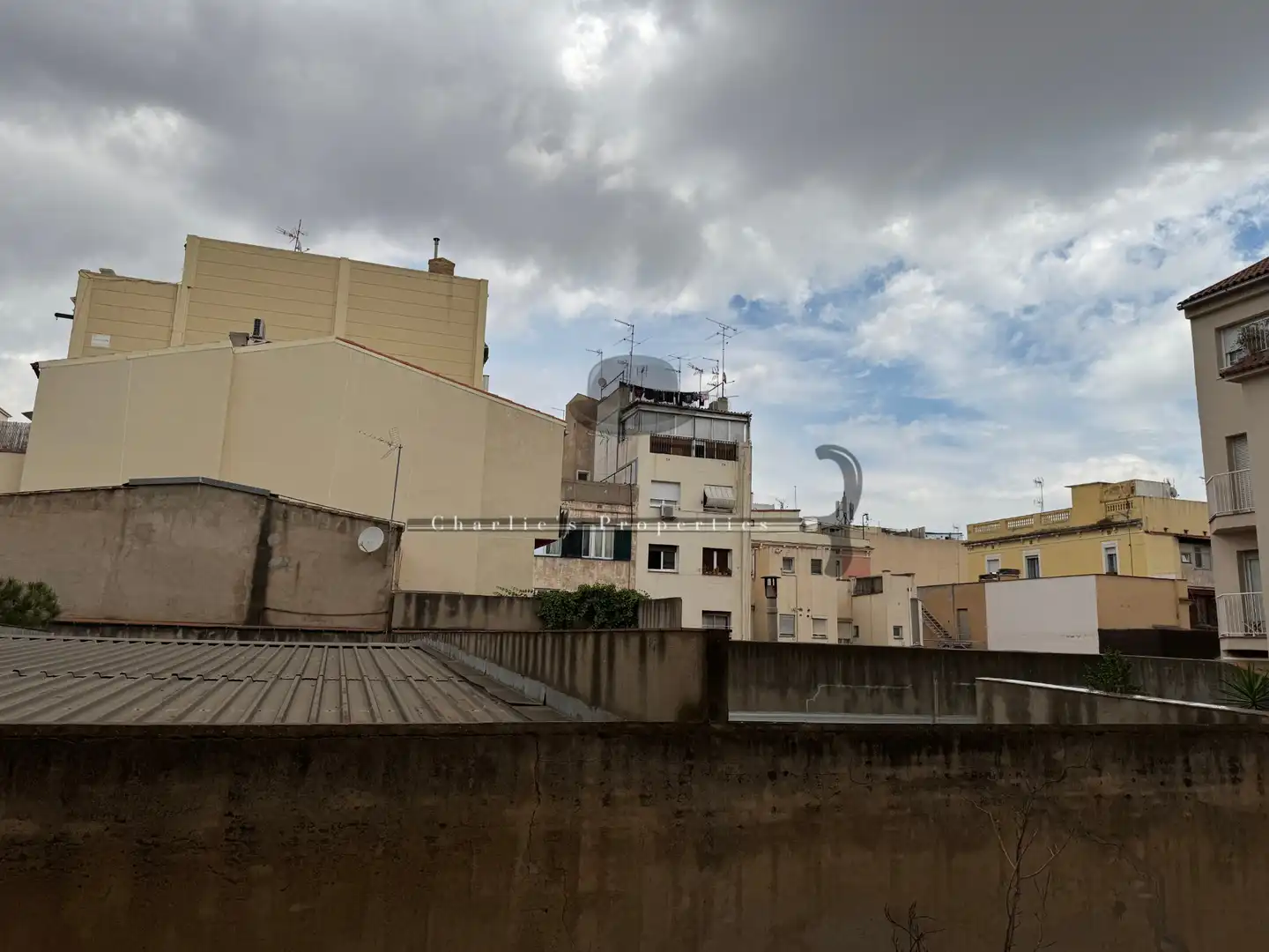 Vista exterior de Apartamento de alquiler en Barcelona con Aire acondicionado, Calefacción y Amueblado