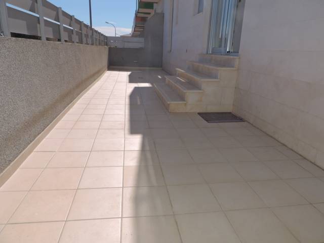 Planta baja en Alquiler en Els pla de na Tesa