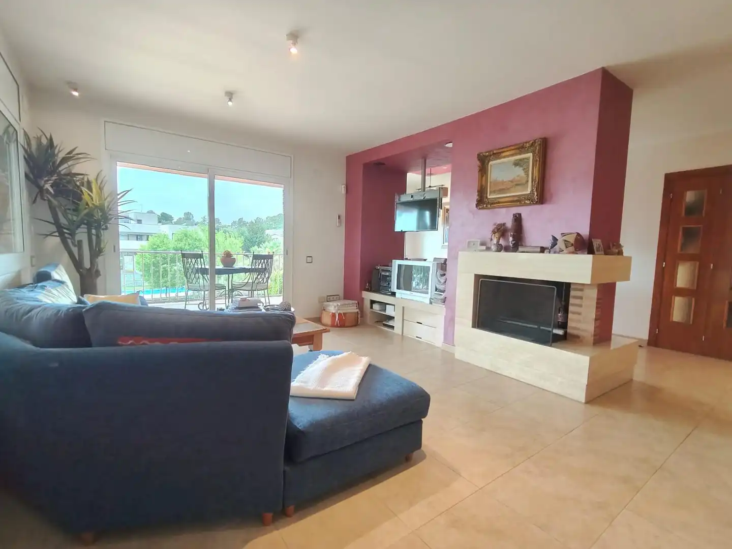 Sala d'estar de Casa o xalet en venda en Sabadell amb Aire condicionat, Calefacció i Jardí privat