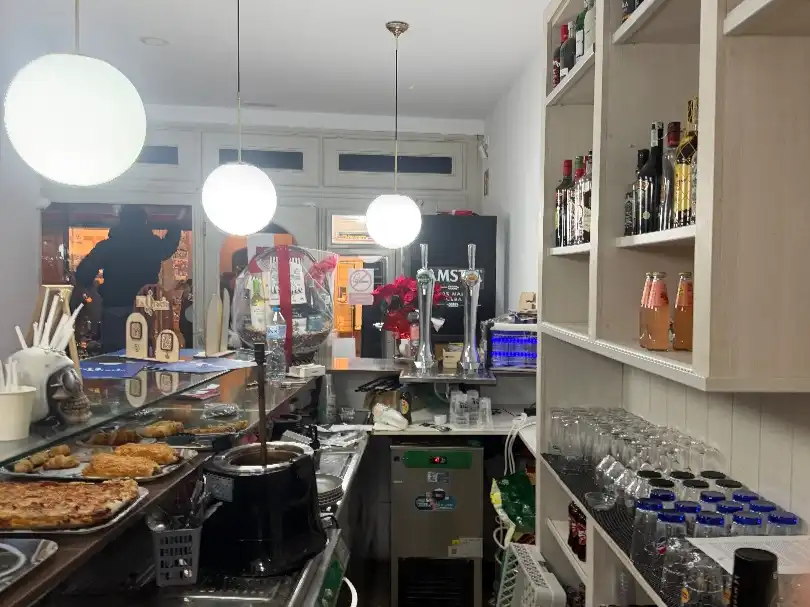 Local comercial en traspaso en carrer del born 1, imagen 8