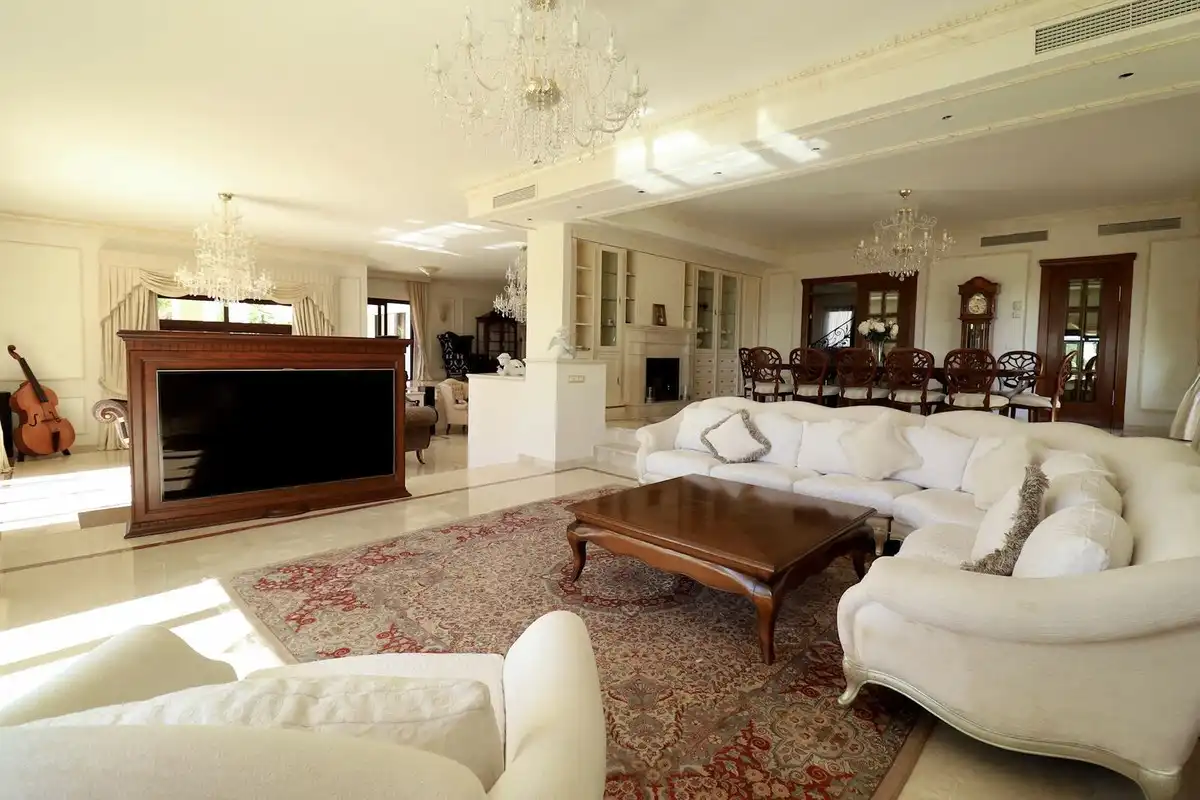 Chalet con piscina en venta en Calle Verdi, imagen 6
