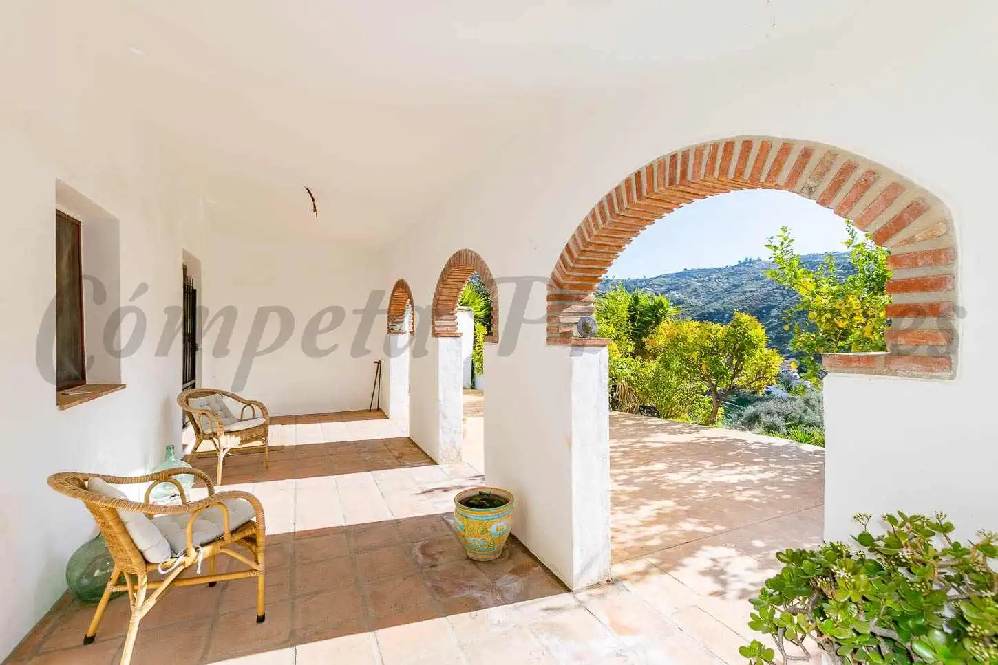 Casa amb jardí en venda a Árchez, imagen 4