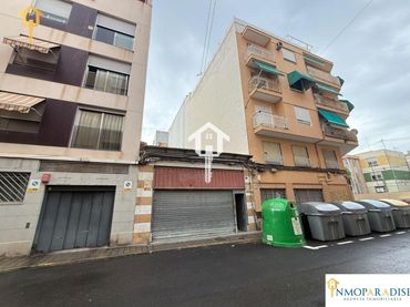 Casa en venda a Calle MONTERO RIOS